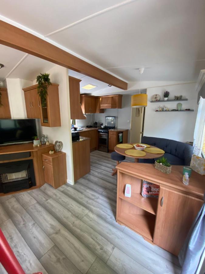 Unique Caravan With Outdoor Space Ballantrae Ngoại thất bức ảnh