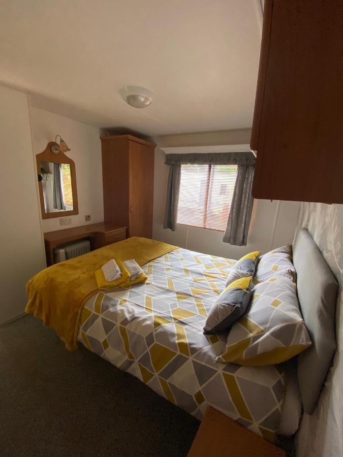 Unique Caravan With Outdoor Space Ballantrae Ngoại thất bức ảnh